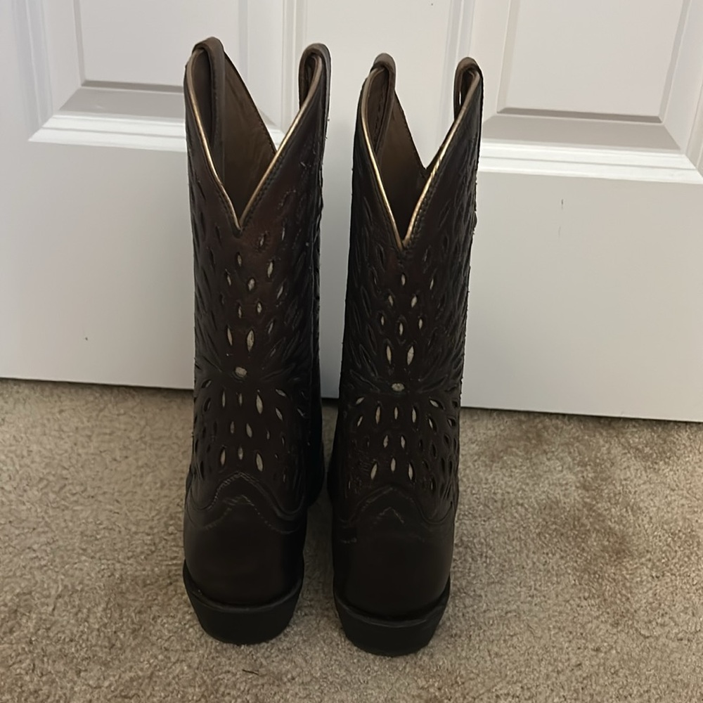 Ariat Western Boot Size 7 - Picture 3 of 7